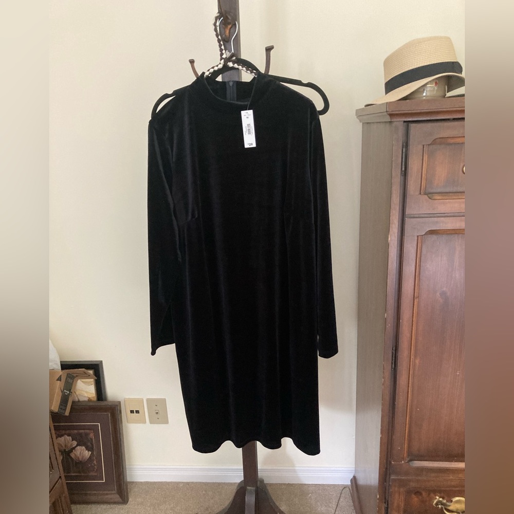 Black “Velvet” Dress Joe Fresh 1X